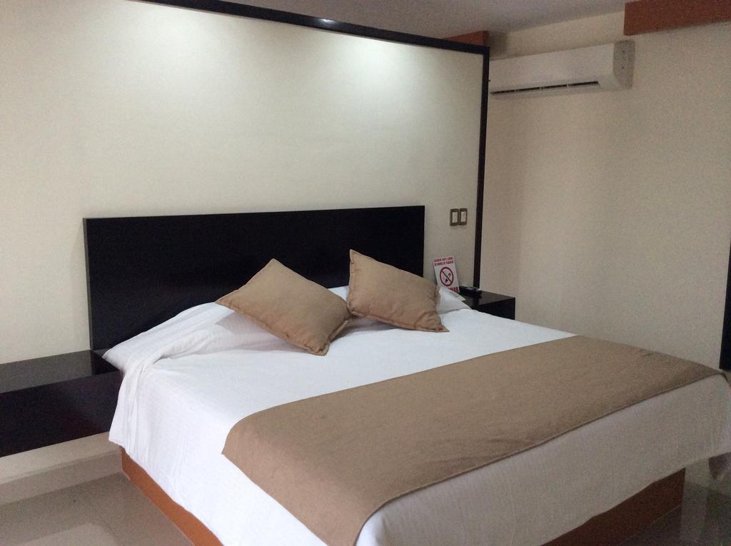 Hotel La Media Luna Inn Huejutla de Reyes 객실 사진